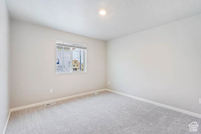 Photo 2 for MLS #2105185 at 77 E Broadway Dr #1033