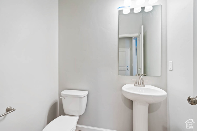 Photo 12 for MLS #2105185 at 77 E Broadway Dr #1033