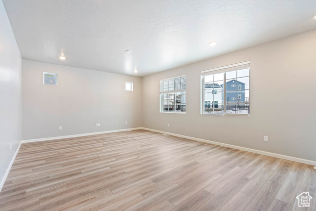 Photo 18 for MLS #2105185 at 77 E Broadway Dr #1033