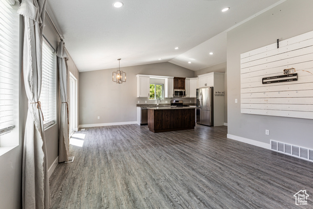 Photo 4 for MLS #2105216 at 246 E 400 North