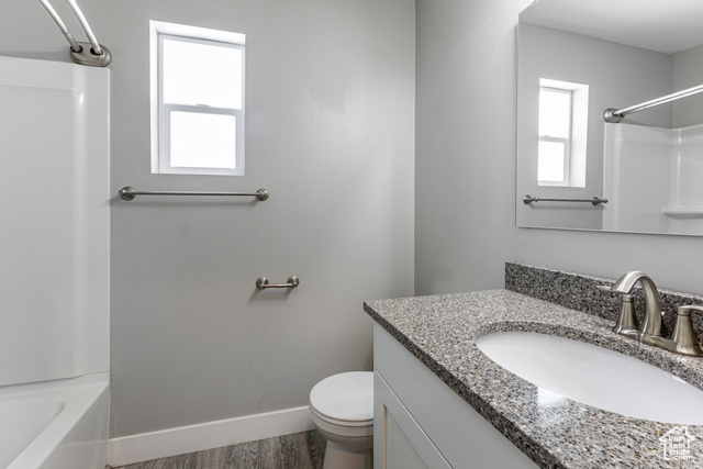 Photo 9 for MLS #2105216 at 246 E 400 North