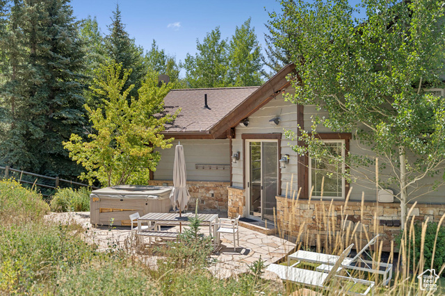 Photo 55 for MLS #2105220 at 2510 Queen Esther Dr