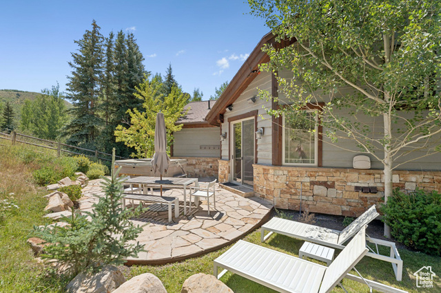 Photo 53 for MLS #2105220 at 2510 Queen Esther Dr