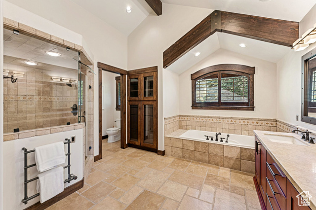 Photo 22 for MLS #2105220 at 2510 Queen Esther Dr
