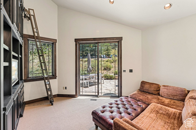 Photo 30 for MLS #2105220 at 2510 Queen Esther Dr