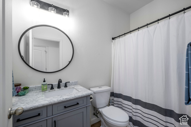 Photo 17 for MLS #2105222 at 329 N Greenwich Dr