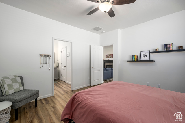 Photo 14 for MLS #2105222 at 329 N Greenwich Dr