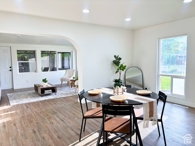 Photo 11 for MLS #2105223 at 3935 S Luetta Dr