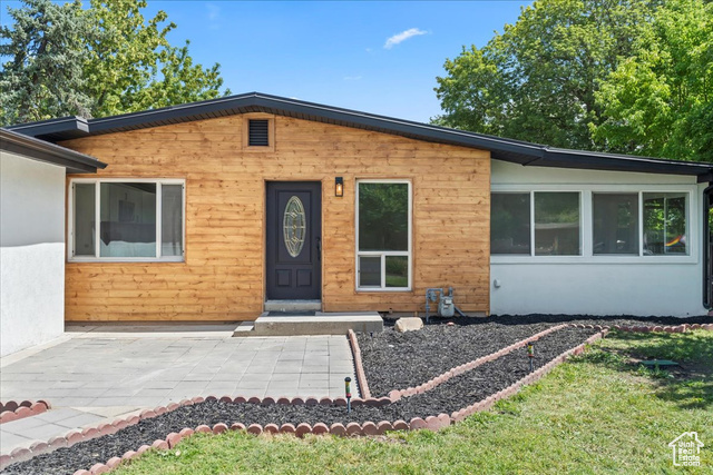3935 S LUETTA DR, Salt Lake City UT 84124