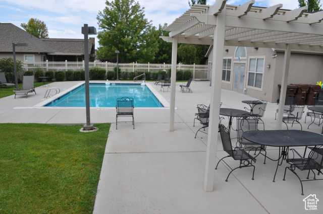 Photo 6 for MLS #2105231 at 131 S 1900 West #U-2