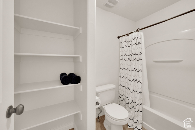 Photo 20 for MLS #2105238 at 4251 W Lake Bridge Dr