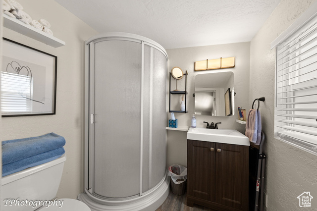 Photo 16 for MLS #2105240 at 1150 W Red Hills #118