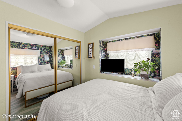 Photo 12 for MLS #2105240 at 1150 W Red Hills #118