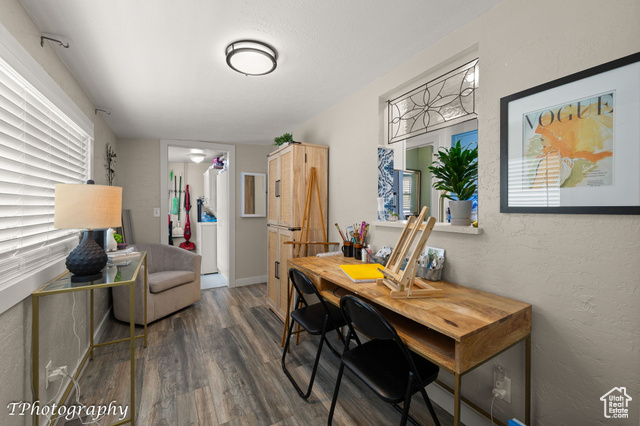 Photo 15 for MLS #2105240 at 1150 W Red Hills #118