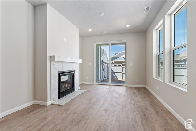 Photo 4 for MLS #2105242 at 6184 W Franciscotti Dr #603