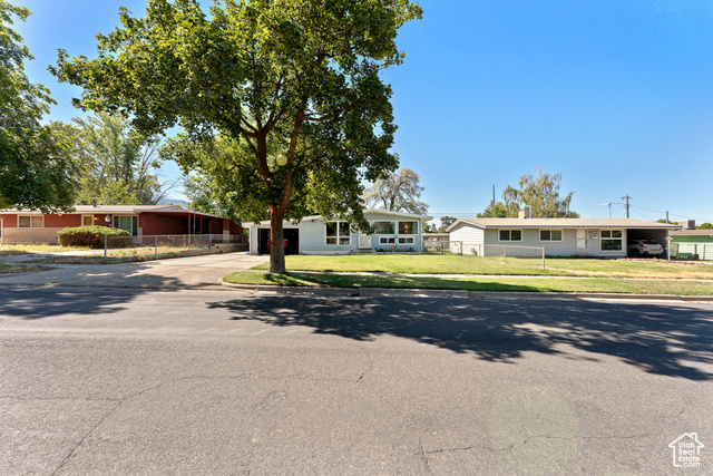 Photo 11 for MLS #2105248 at 931 Rancho Blvd