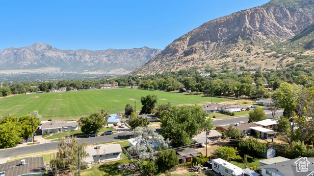 Photo 15 for MLS #2105248 at 931 Rancho Blvd