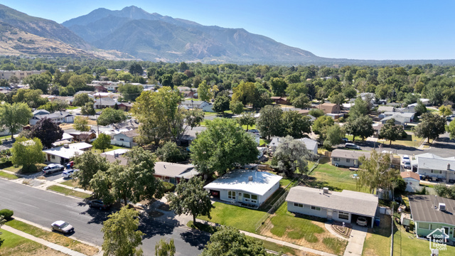 Photo 13 for MLS #2105248 at 931 Rancho Blvd