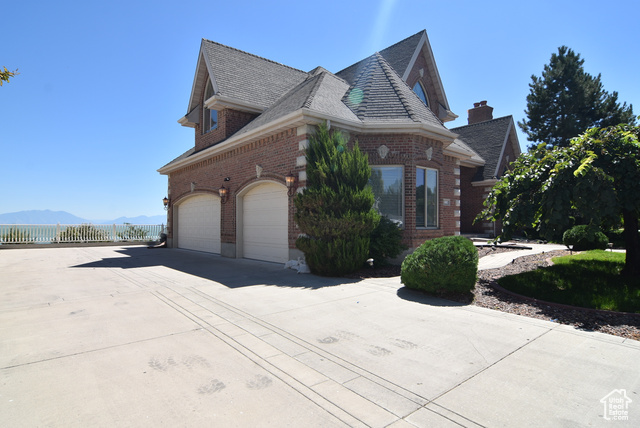 Photo 2 for MLS #2105257 at 874 S Island Rd