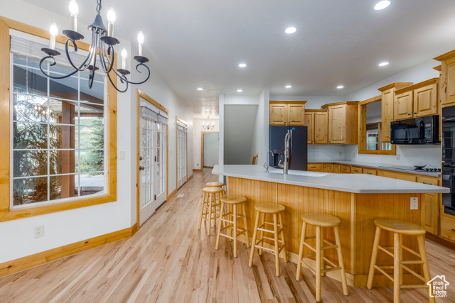 Photo 9 for MLS #2105259 at 265 N Alpenhof Ct