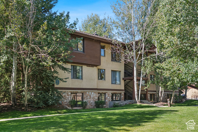 MLS #2105265 - 1600 Pinebrok Blvd #G5