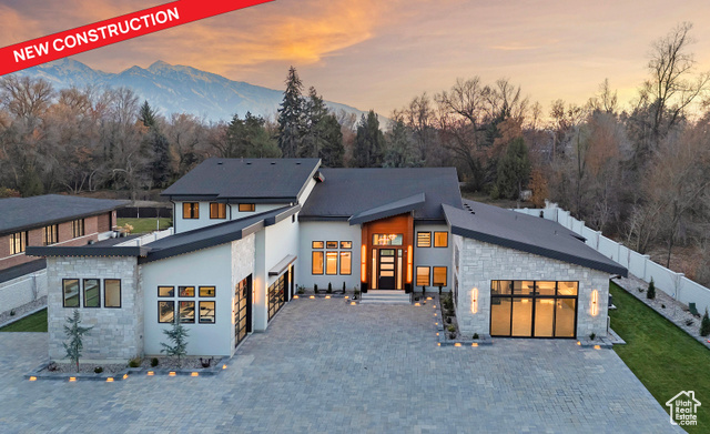 2222 E WALKER LN, Holladay UT 84117