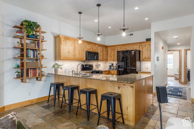 Photo 9 for MLS #2105277 at 1646 Fox Hollow #G5