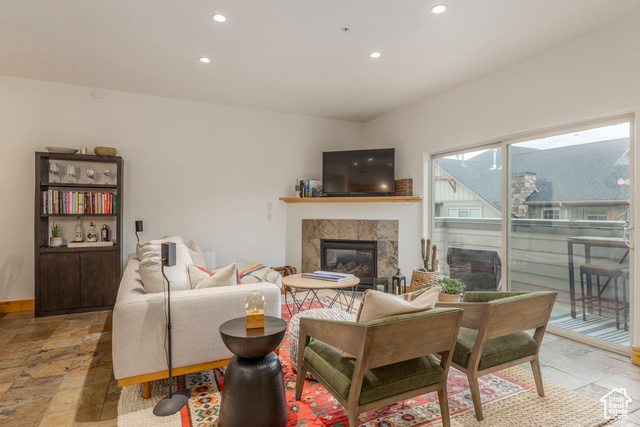 Photo 11 for MLS #2105277 at 1646 Fox Hollow #G5