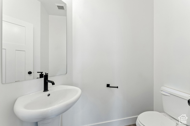 Photo 16 for MLS #2105280 at 4804 S Alder Dr #116