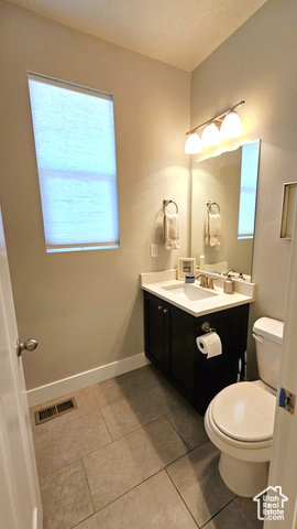 Photo 8 for MLS #2105281 at 828 Valley View Way