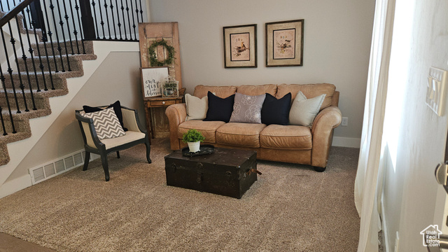 Photo 2 for MLS #2105281 at 828 Valley View Way
