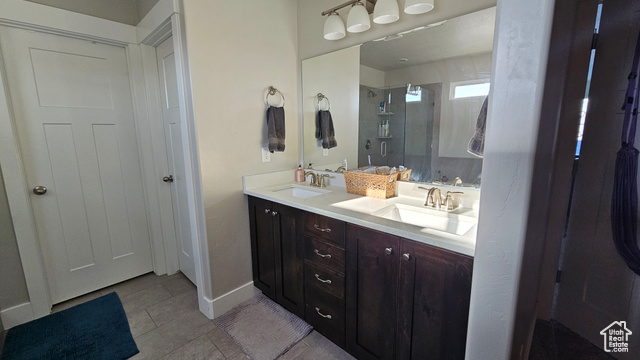 Photo 10 for MLS #2105281 at 828 Valley View Way