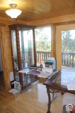Photo 12 for MLS #2105288 at 2498 W Silverado Rdg