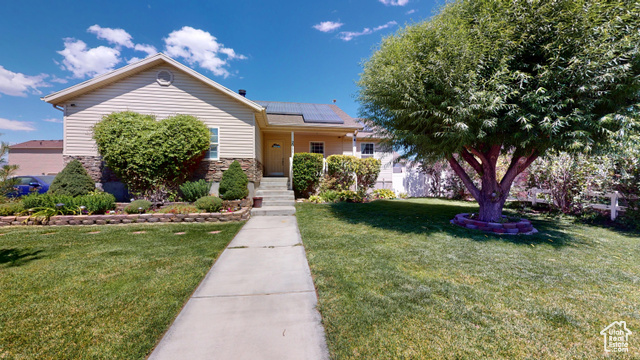 2011 E JUNIPER DR, Eagle Mountain UT 84005