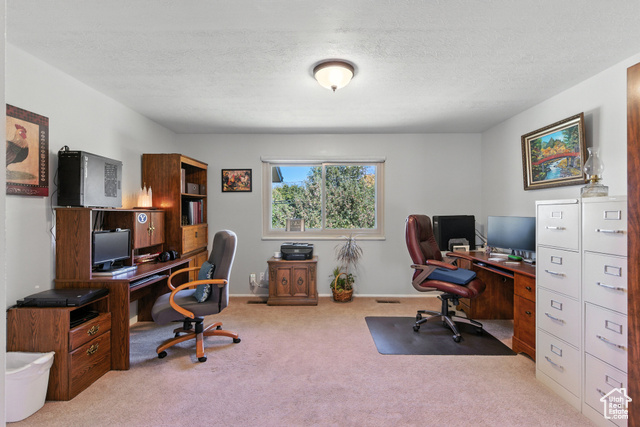 Photo 12 for MLS #2105298 at 895 E 2620 North