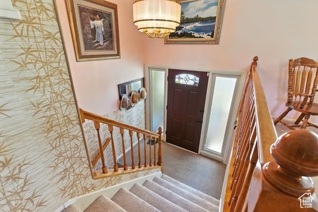 Photo 9 for MLS #2105298 at 895 E 2620 North