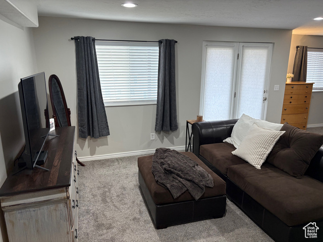 Photo 17 for MLS #2105303 at 840 N Great View Dr