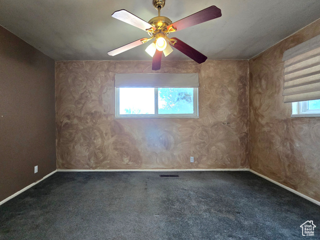 Photo 16 for MLS #2105314 at 271 W Main St