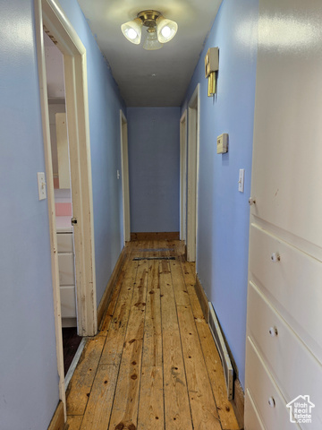 Photo 17 for MLS #2105314 at 271 W Main St