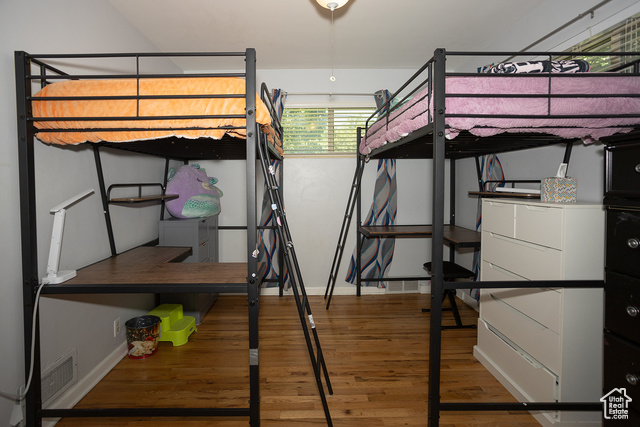 Photo 13 for MLS #2105315 at 829 E Zenith Ave