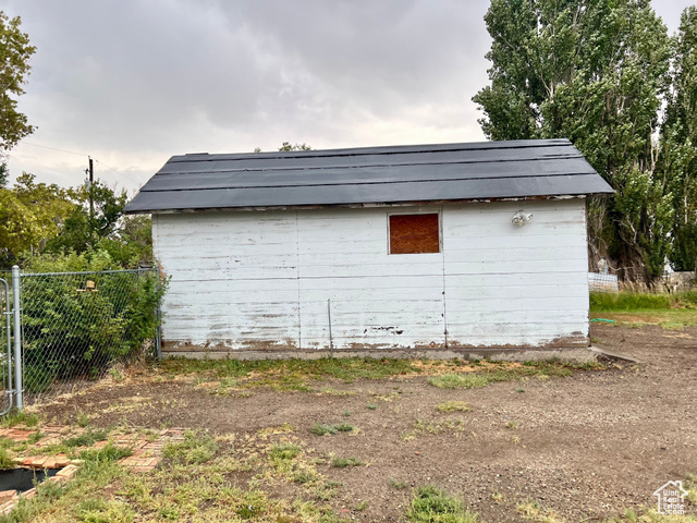 Photo 19 for MLS #2105331 at 350 W Main St