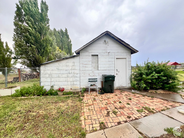 Photo 22 for MLS #2105331 at 350 W Main St