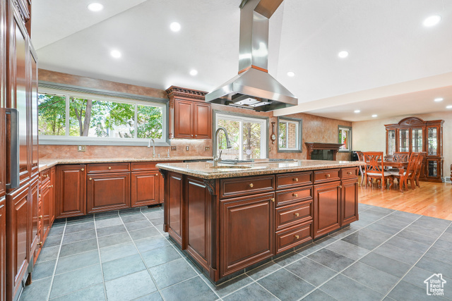 3364 E CREEK RD ,Cottonwood Heights UT 84121