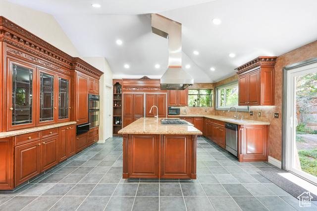 Photo 2 for MLS #2105333 at 3364 E Creek Rd