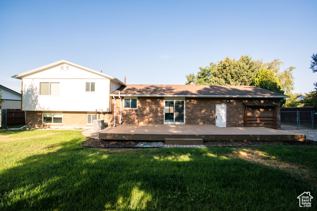 Photo 43 for MLS #2105334 at 1086 N Oakridge Dr