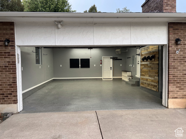 Photo 47 for MLS #2105334 at 1086 N Oakridge Dr