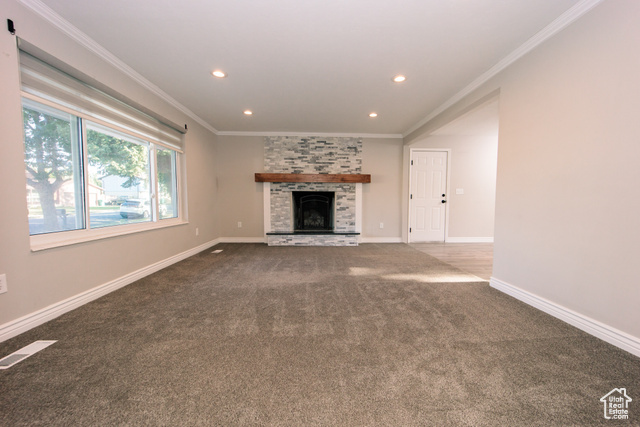 Photo 6 for MLS #2105334 at 1086 N Oakridge Dr