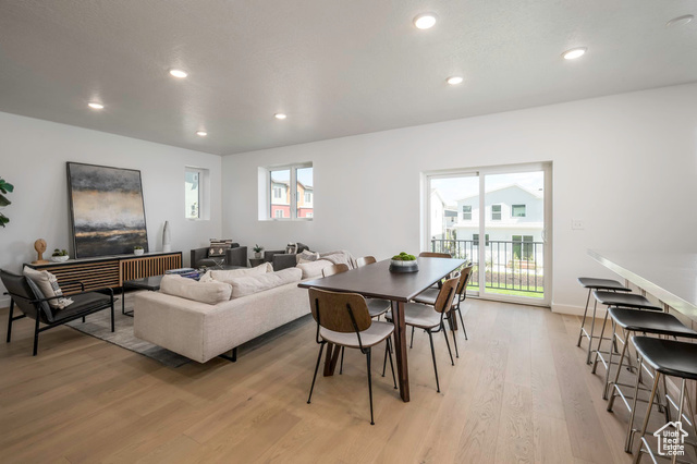 Photo 10 for MLS #2105336 at 909 W Bullion St #11