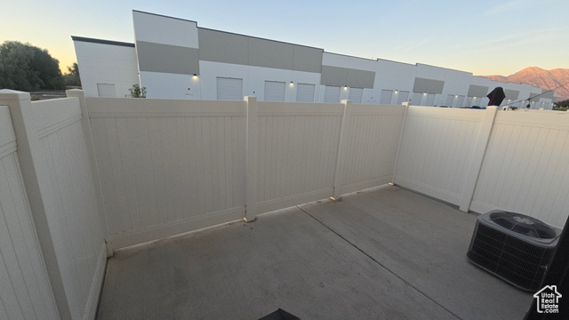 Photo 12 for MLS #2105337 at 1048 E Scuttlebutt Ln