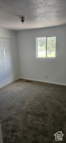 Photo 4 for MLS #2105338 at 284 N Main